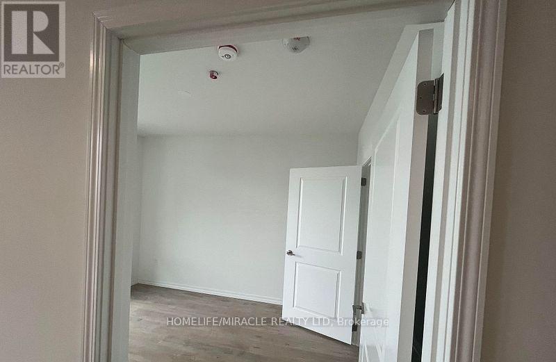 713b - 181 Elmira Road S, Guelph, Ontario  N1K 0E4 - Photo 5 - X12743598