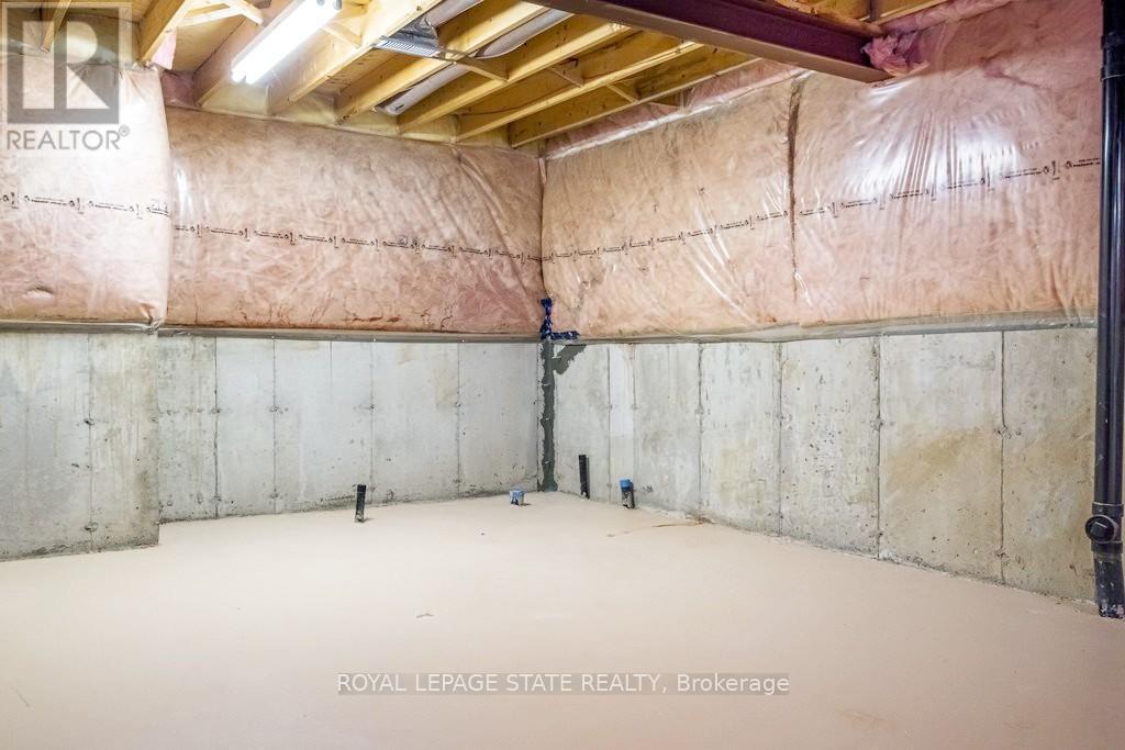 28 - 20 Meadowlands Boulevard, Hamilton, Ontario  L9K 1J5 - Photo 29 - X12743636