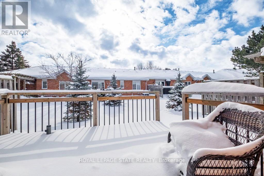 28 - 20 Meadowlands Boulevard, Hamilton, Ontario  L9K 1J5 - Photo 30 - X12743636