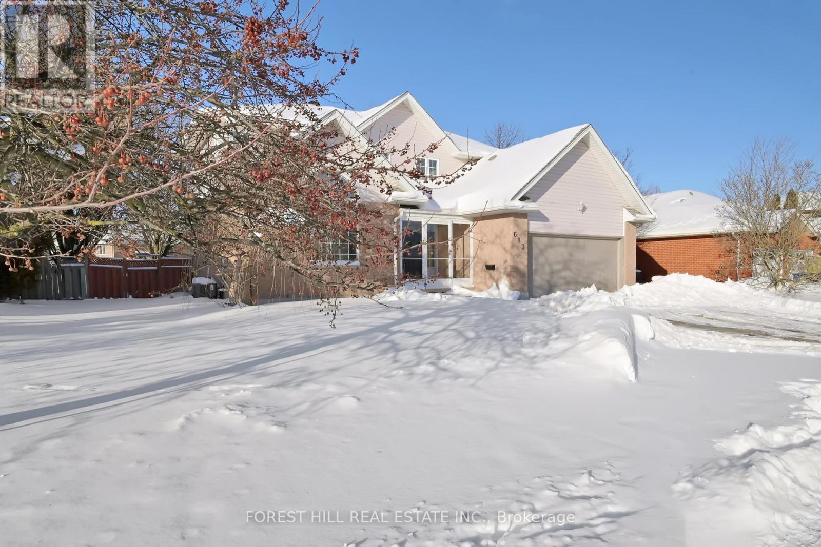 683 Willow Road, Guelph, Ontario  N1H 8K2 - Photo 2 - X12743652