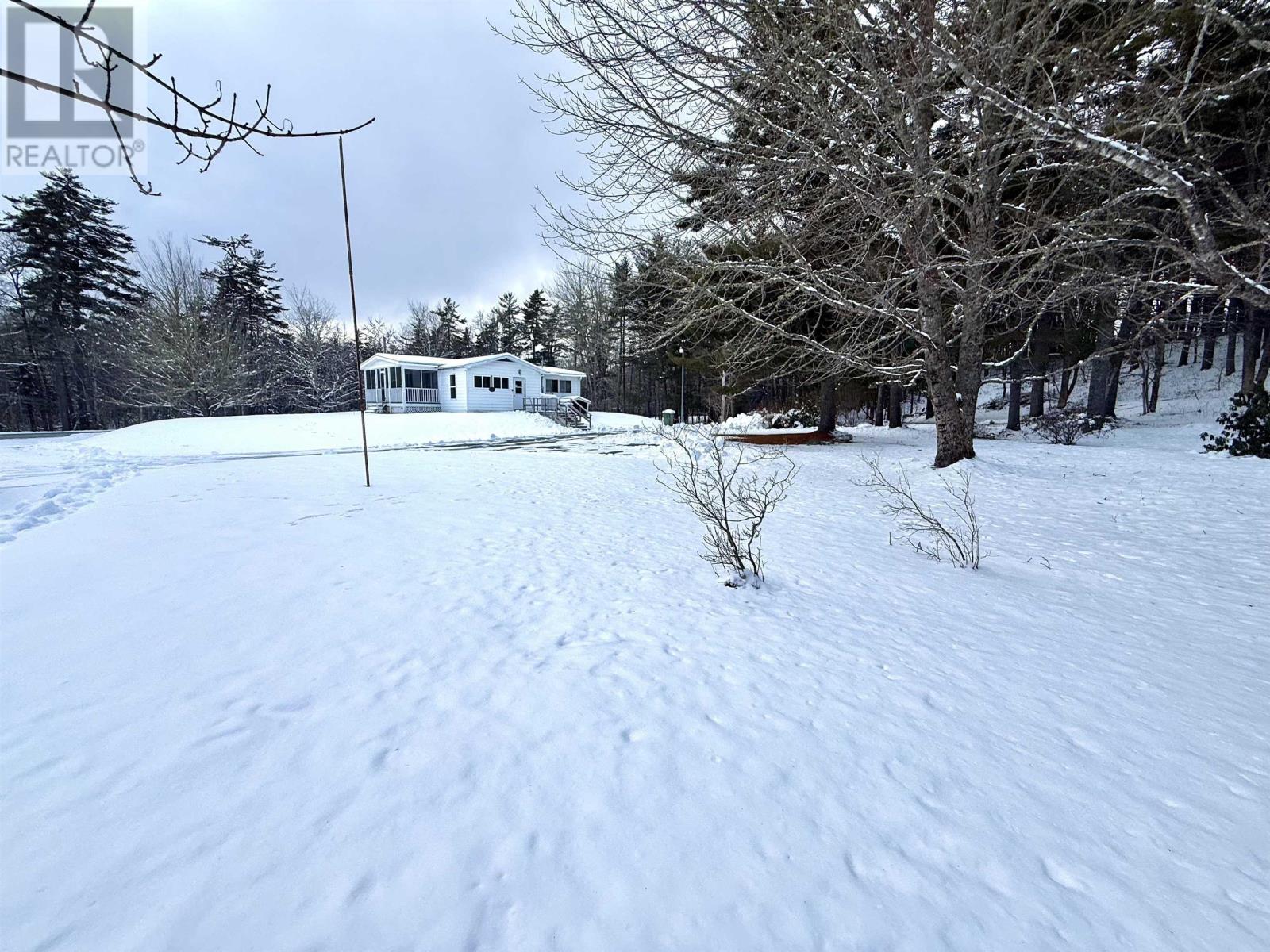 8042 Highway 8, South Brookfield, Nova Scotia B0T 1X0 - Photo 8 - 202601809