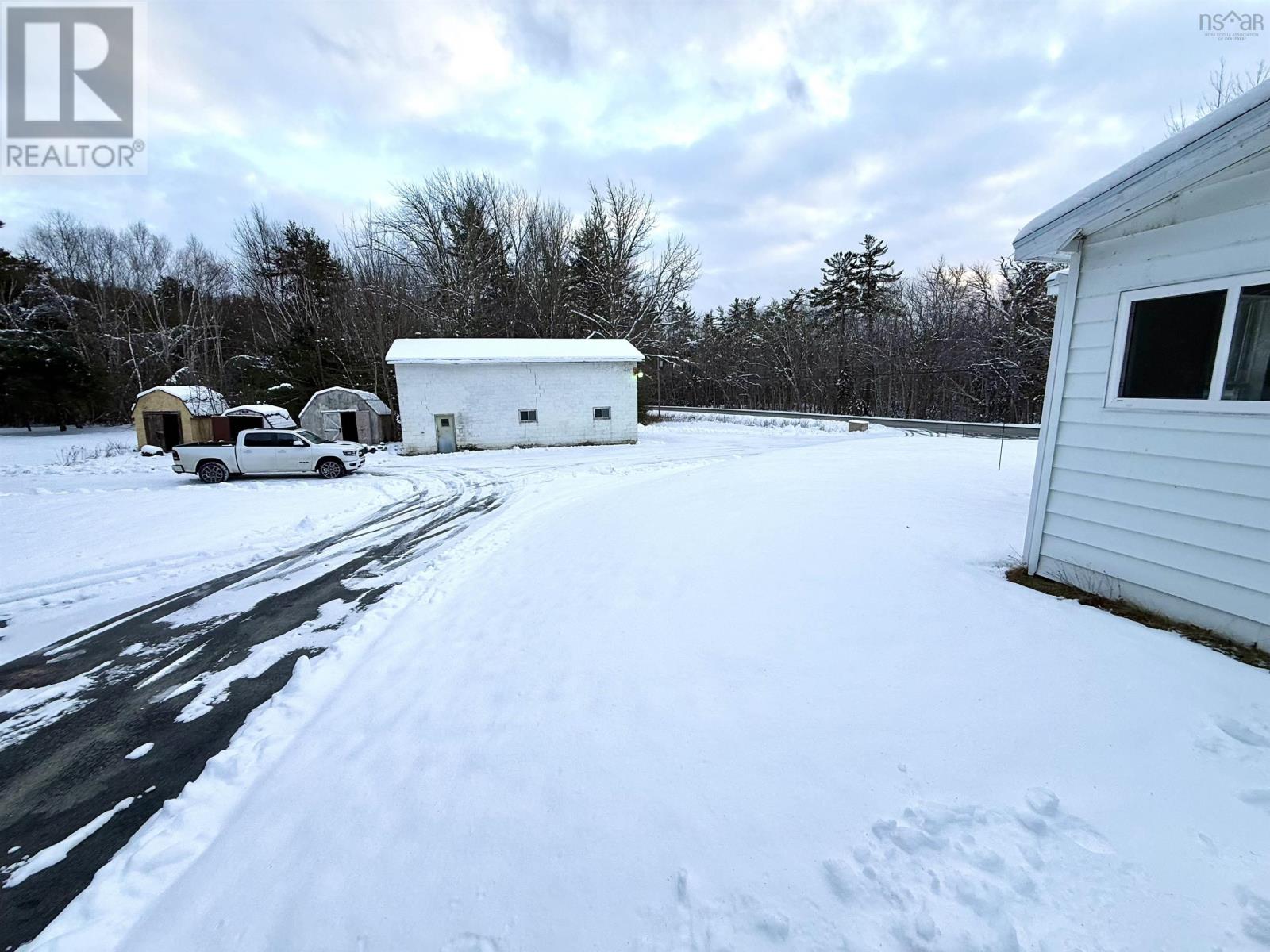 8042 Highway 8, South Brookfield, Nova Scotia B0T 1X0 - Photo 11 - 202601809