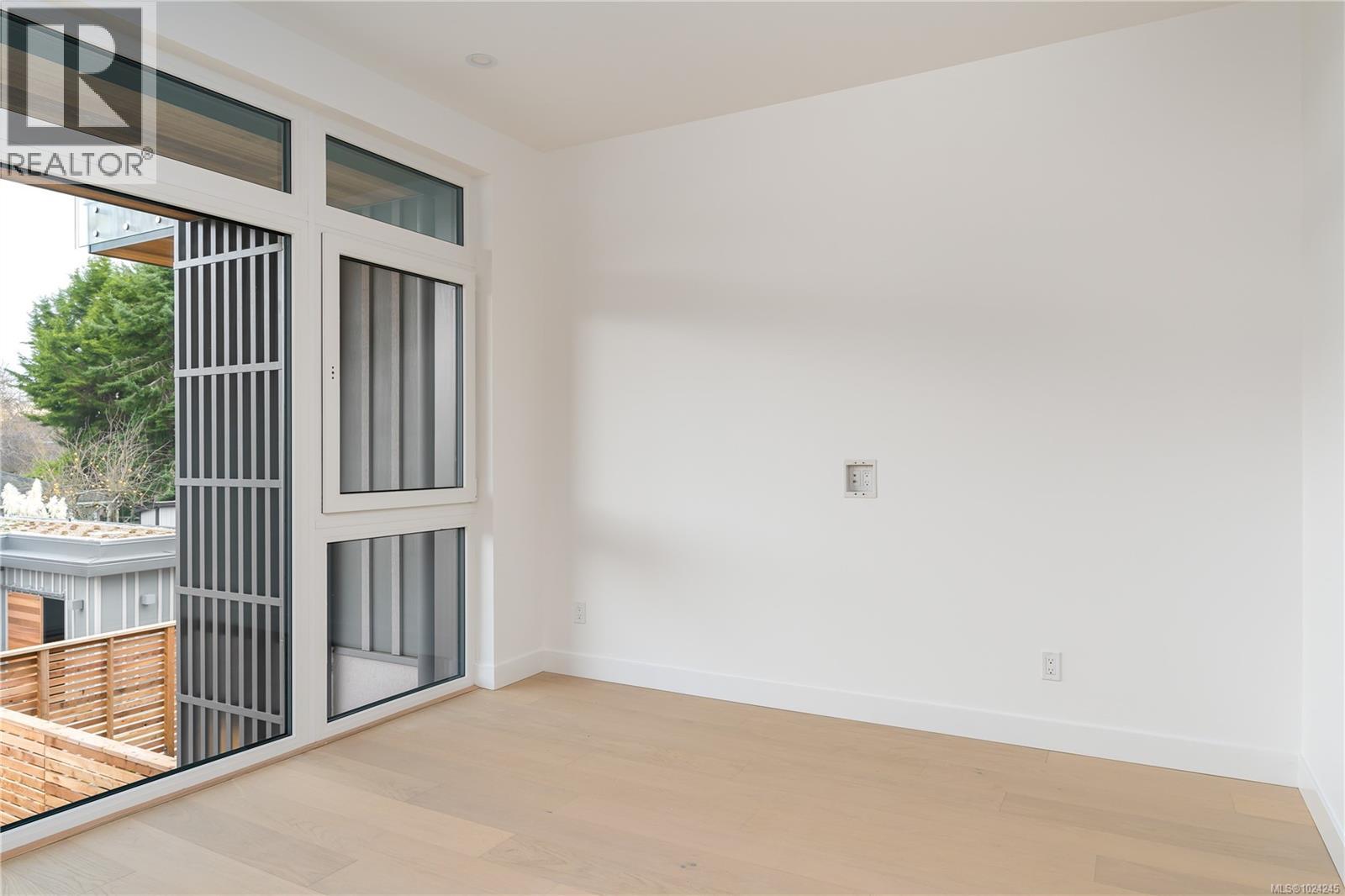 1 1417 May St, Victoria, British Columbia  V8S 1C2 - Photo 13 - 1024245