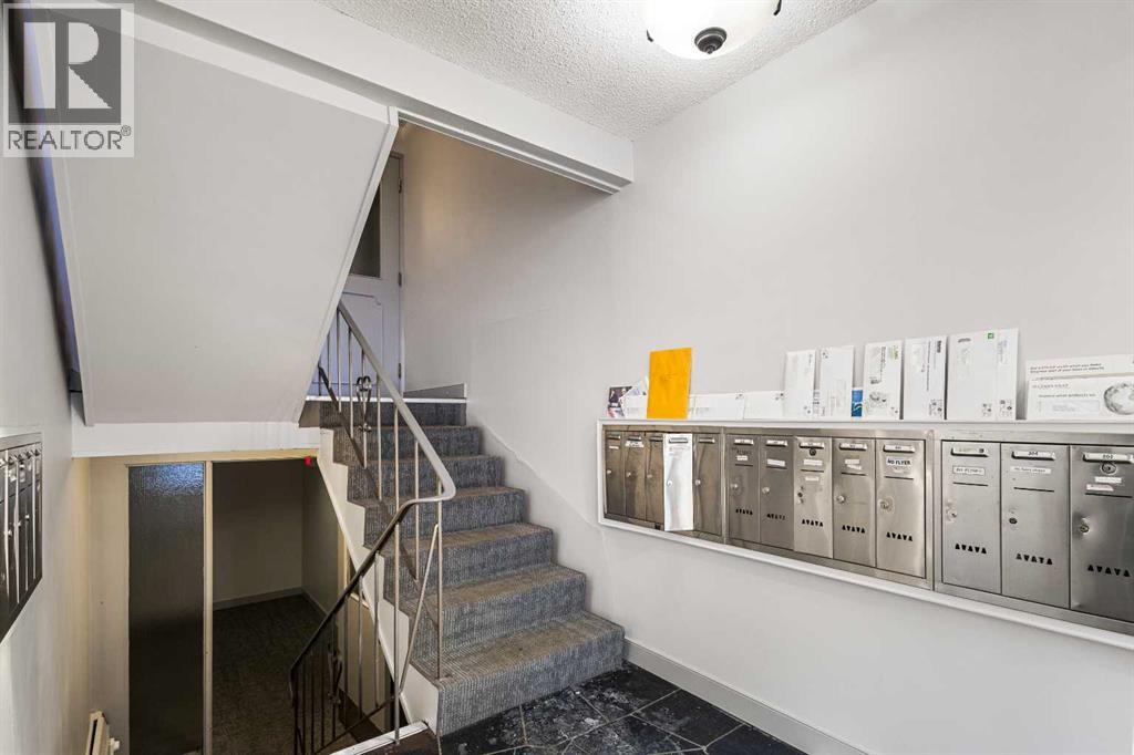105, 620 15 Avenue Sw, Calgary, Alberta  T2R 0R5 - Photo 3 - A2274960