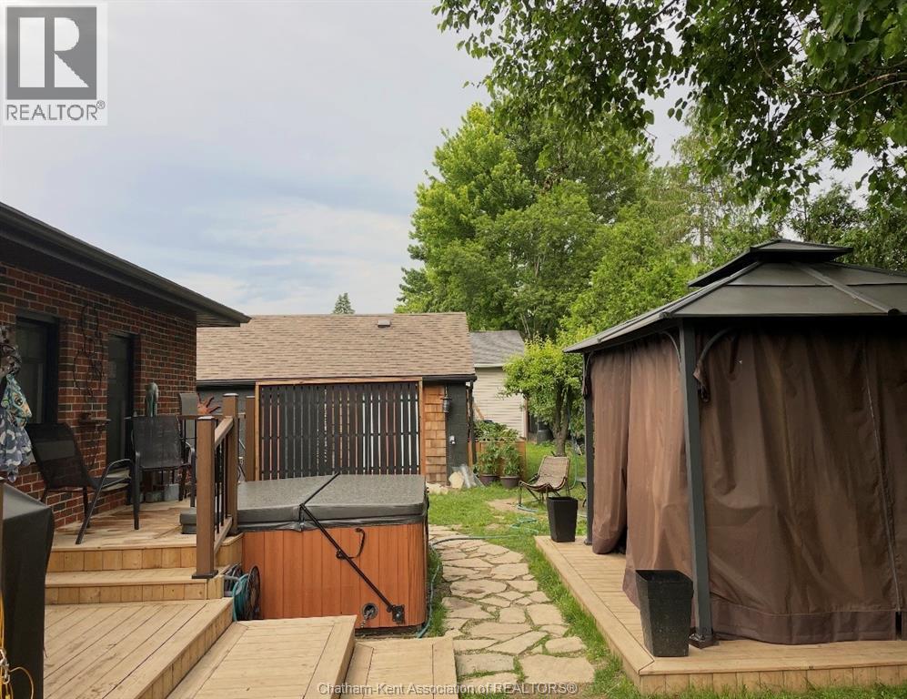 60 Lamila Street, Thamesville, Ontario  N0P 2K0 - Photo 39 - 26002225