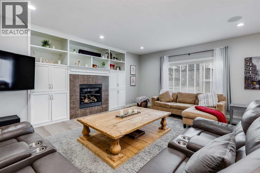 214 Chapalina Court Se, Calgary, Alberta  T2X 3X2 - Photo 6 - A2282838