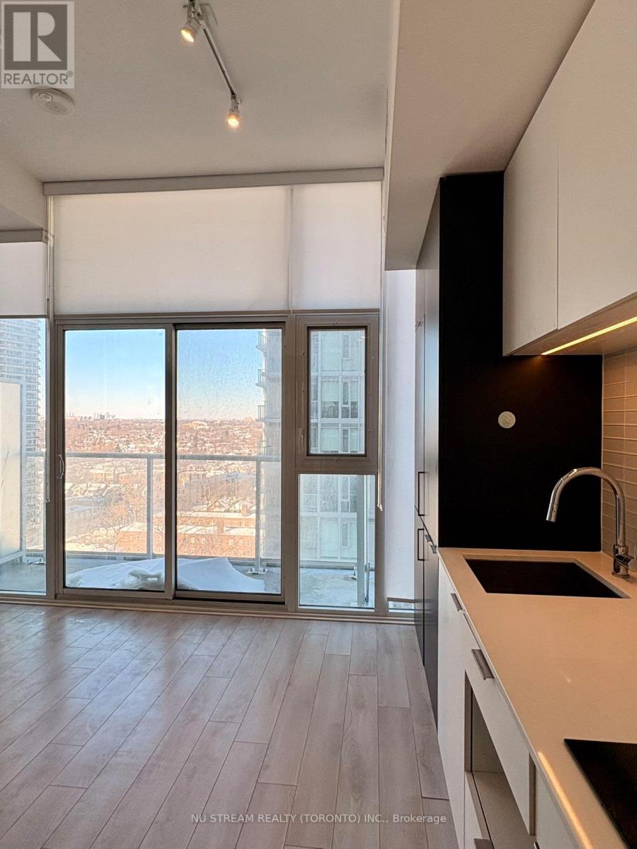 1202 - 33 Helendale Avenue, Toronto, Ontario  M4R 0A4 - Photo 5 - C12475976