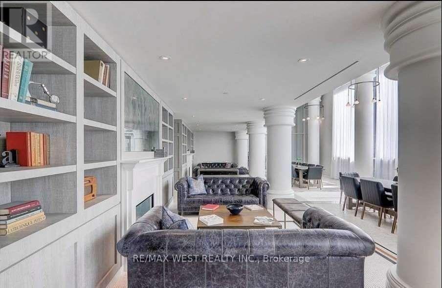 712 - 33 Helendale Avenue, Toronto, Ontario  M4R 0A4 - Photo 5 - C12743688