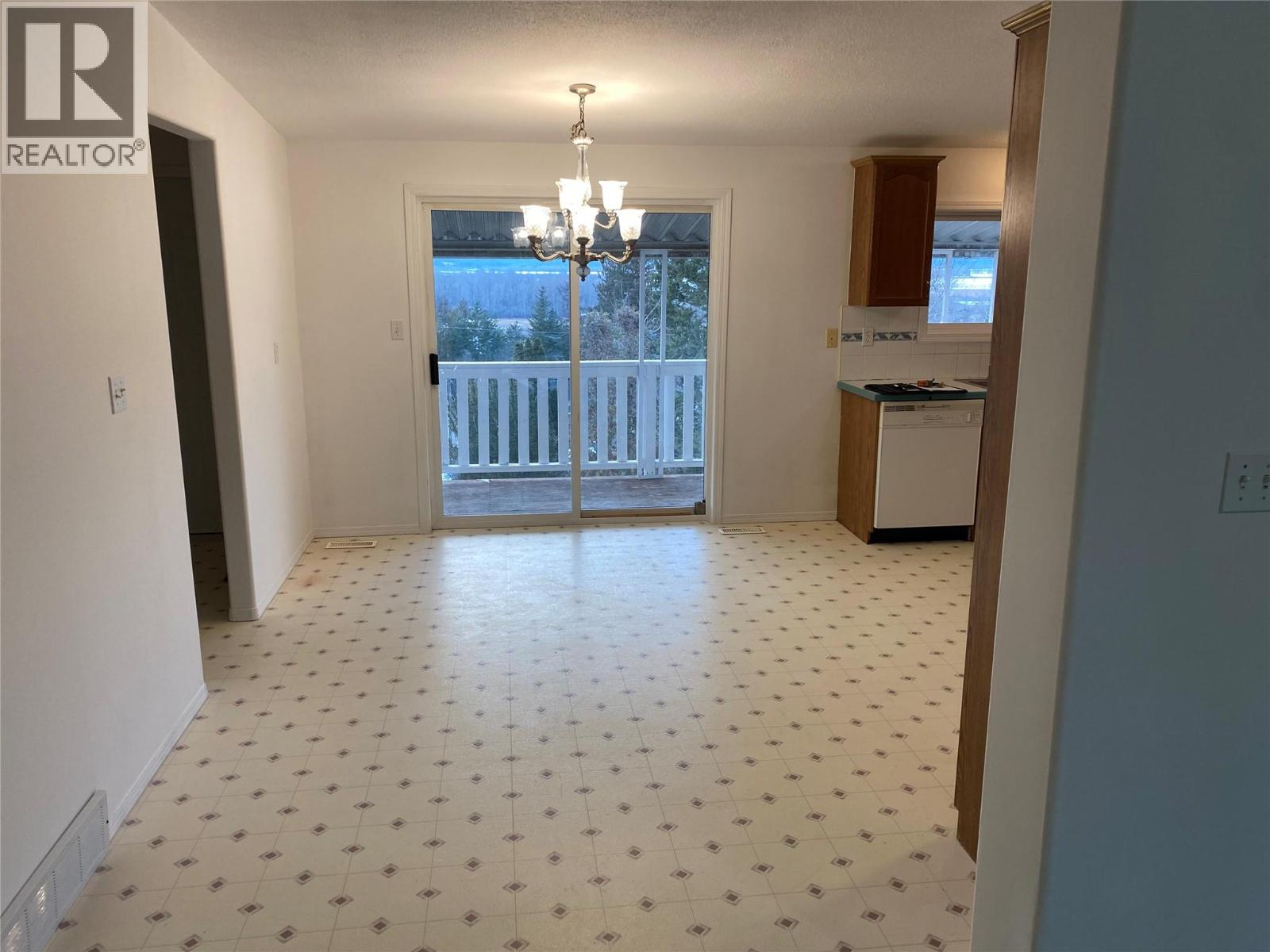 601 7th Avenue S, Creston, British Columbia  V0B 1G3 - Photo 16 - 10374338