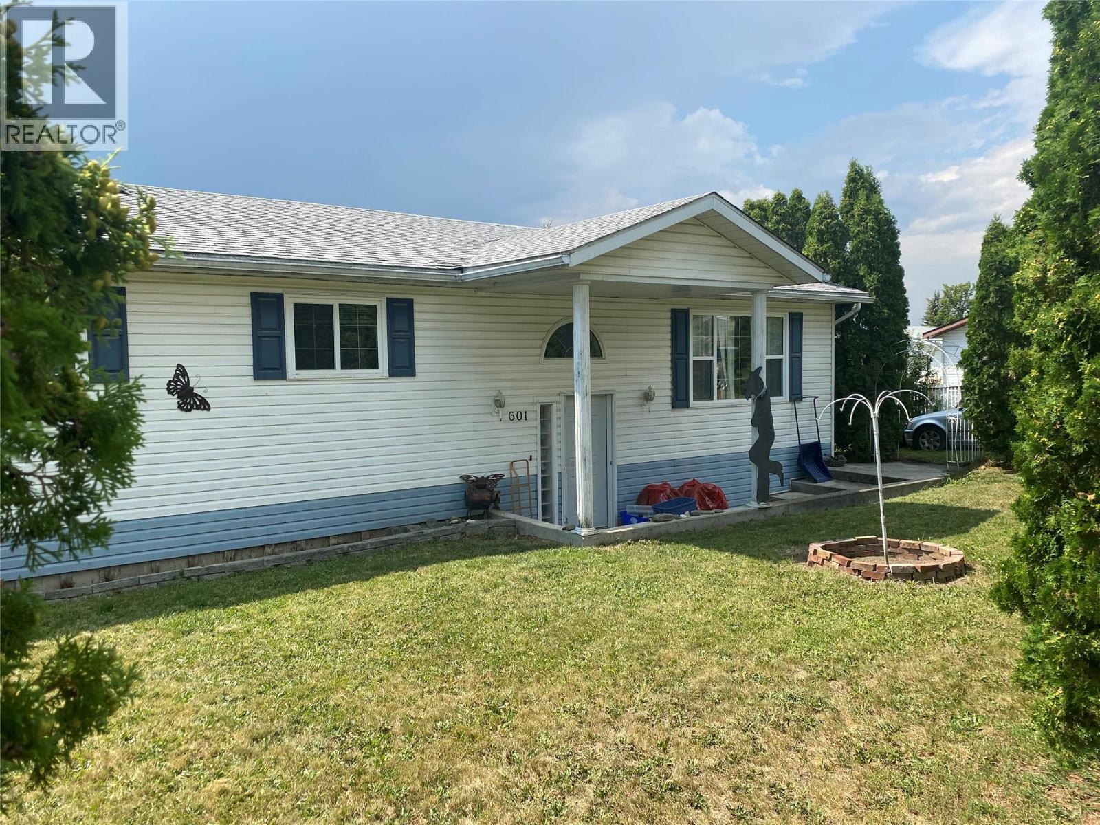 601 7th Avenue S, Creston, British Columbia  V0B 1G3 - Photo 24 - 10374338