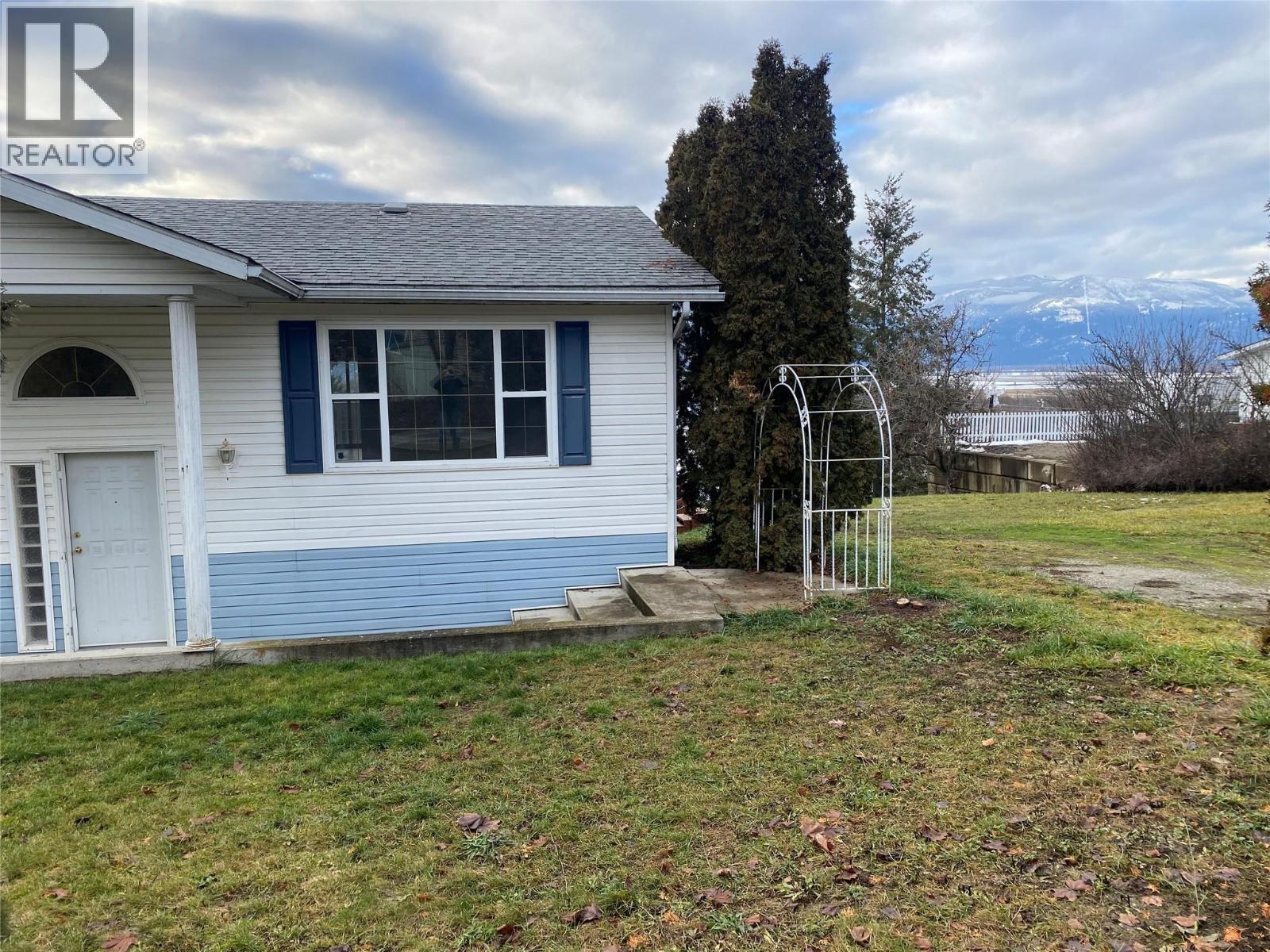 601 7th Avenue S, Creston, British Columbia  V0B 1G3 - Photo 6 - 10374338