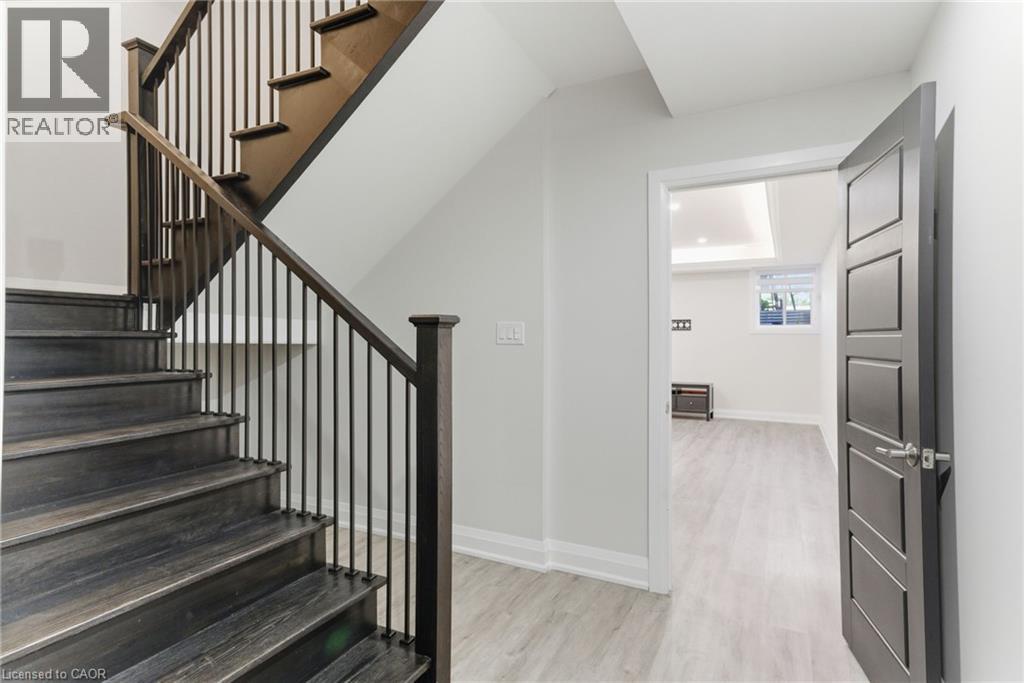 74 Melbourne Street, Hamilton, Ontario  L8P 2A6 - Photo 30 - 40801728