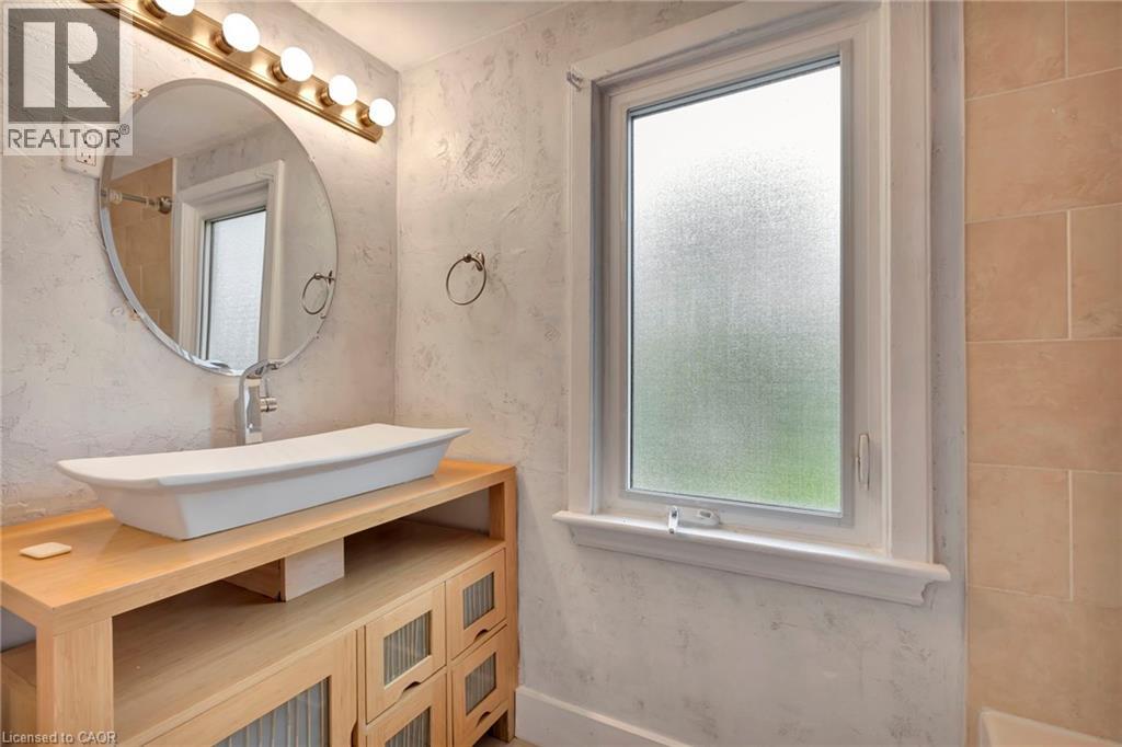 121 King Street E, Stoney Creek, Ontario  L8G 1L2 - Photo 22 - 40801712