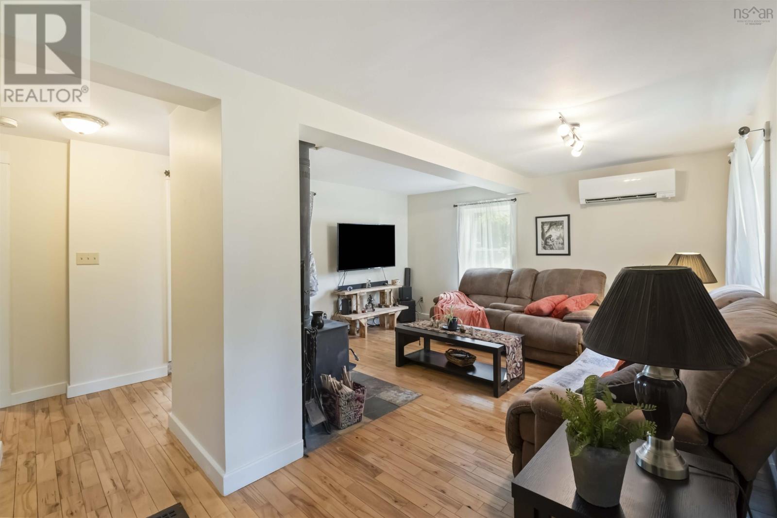 2203 Highway 1, Auburn, Nova Scotia  B0P 1C0 - Photo 6 - 202601802