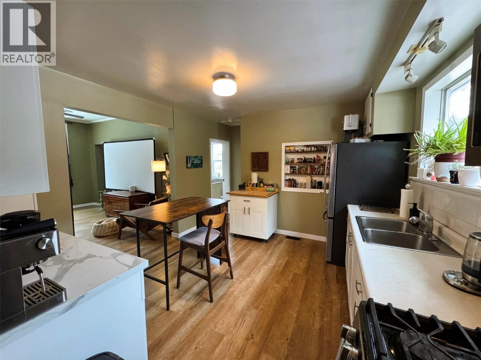 234 Copper Avenue N, Greenwood, British Columbia  V0H 1J0 - Photo 7 - 10374446