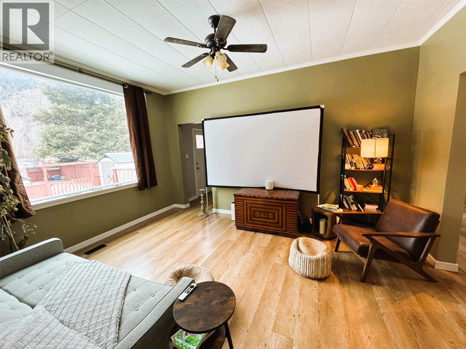 234 Copper Avenue N, Greenwood, British Columbia  V0H 1J0 - Photo 4 - 10374446