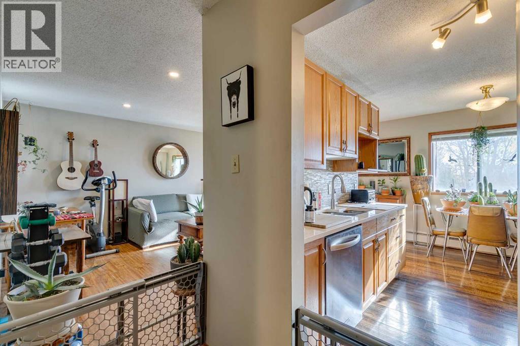 810 Drury Avenue Ne, Calgary, Alberta  T2E 0M2 - Photo 12 - A2268658