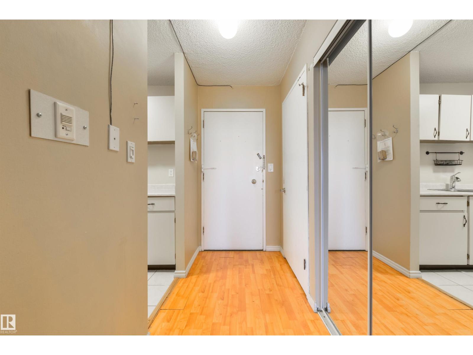 #601 13910 Stony Plain Rd Nw, Edmonton, Alberta T5N 3R2 - Photo 12 - E4468122