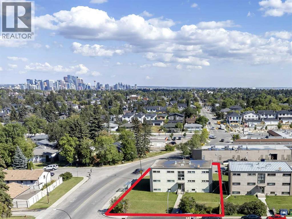 2705 38 Street SW, Calgary, Alberta