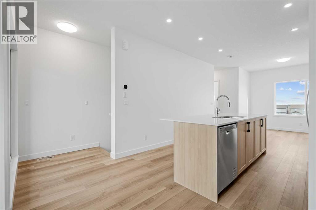 1506, 25 Wildwoods Court Sw, Airdrie, Alberta  T4B 5V7 - Photo 8 - A2282214