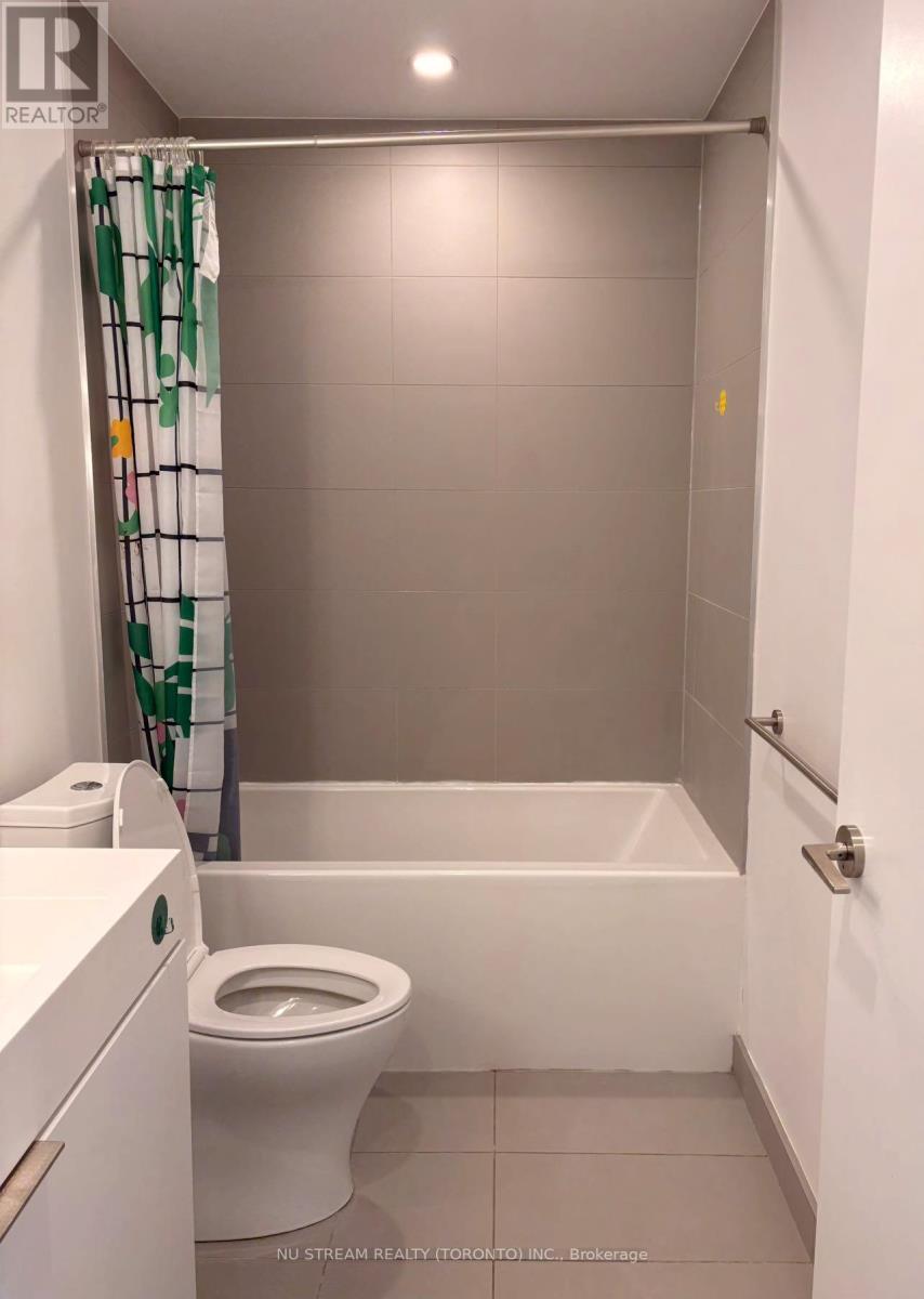 1202 - 33 Helendale Avenue, Toronto, Ontario  M4R 0A4 - Photo 9 - C12475976