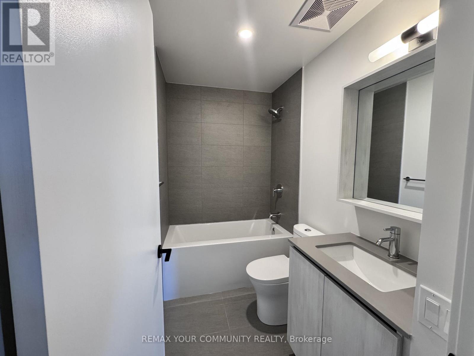 2208 - 35 Parliament Street, Toronto, Ontario  M5A 1G1 - Photo 11 - C12743656