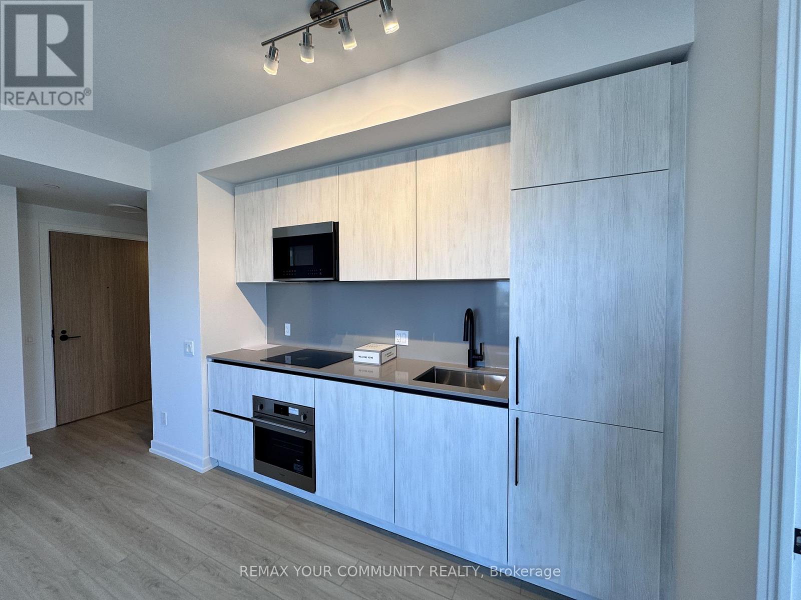 2208 - 35 Parliament Street, Toronto, Ontario  M5A 1G1 - Photo 5 - C12743656