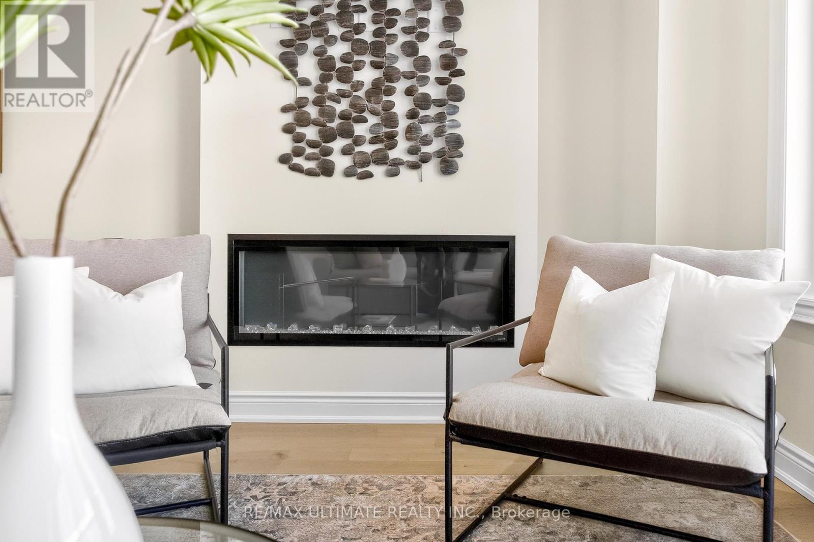 12 Singhampton Road, Vaughan, Ontario  L4H 5J6 - Photo 6 - N12741414