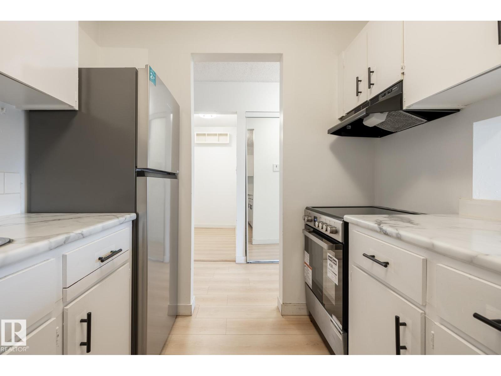 #303 10620 104 St Nw, Edmonton, Alberta T5H 2W2 - Photo 8 - E4471667