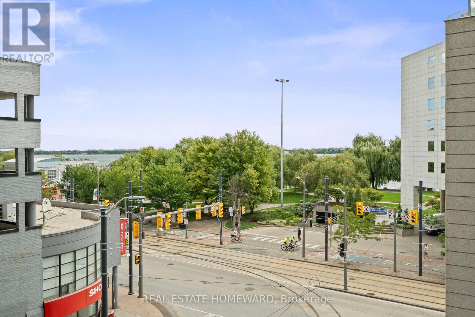 413 - 410 Queens Quay W, Toronto, Ontario  M5V 3T1 - Photo 5 - C12743708