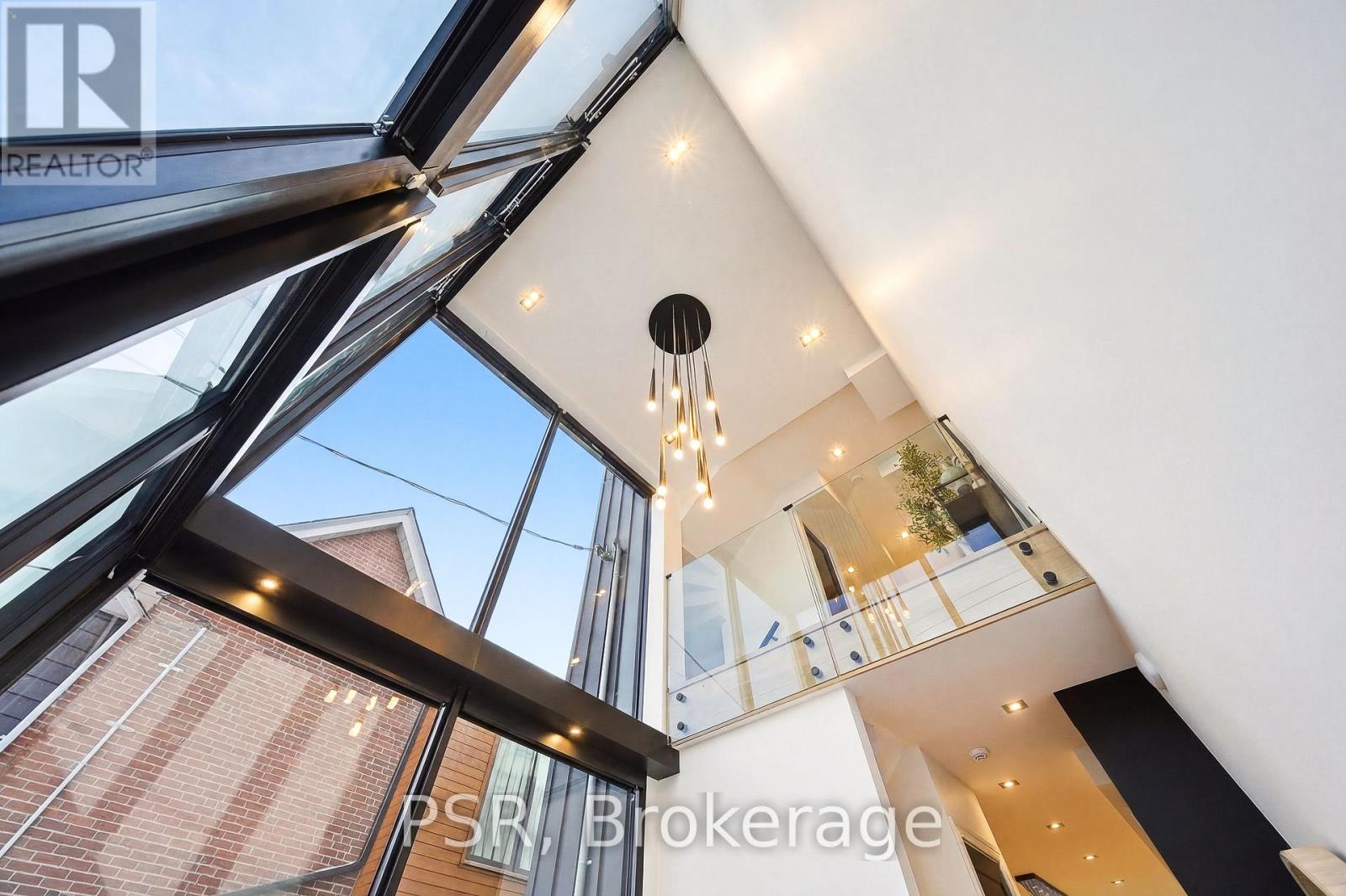 178 Gladstone Avenue, Toronto, Ontario  M6J 3L4 - Photo 17 - C12743750