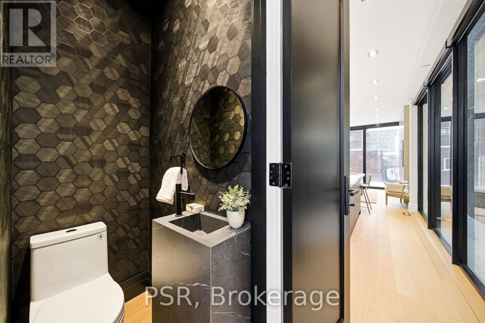 178 Gladstone Avenue, Toronto, Ontario  M6J 3L4 - Photo 18 - C12743750