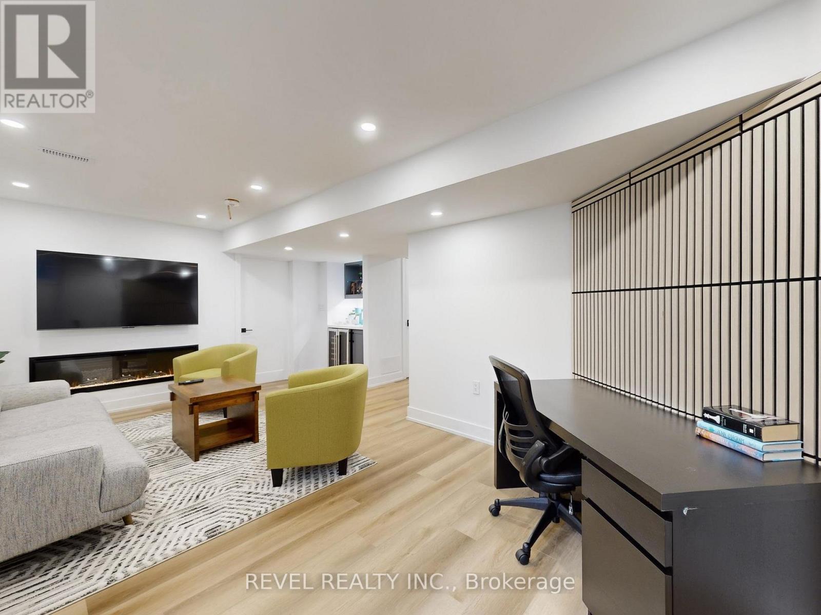 16 Schoolbridge Street, Ajax, Ontario  L1T 4Z2 - Photo 10 - E12743774