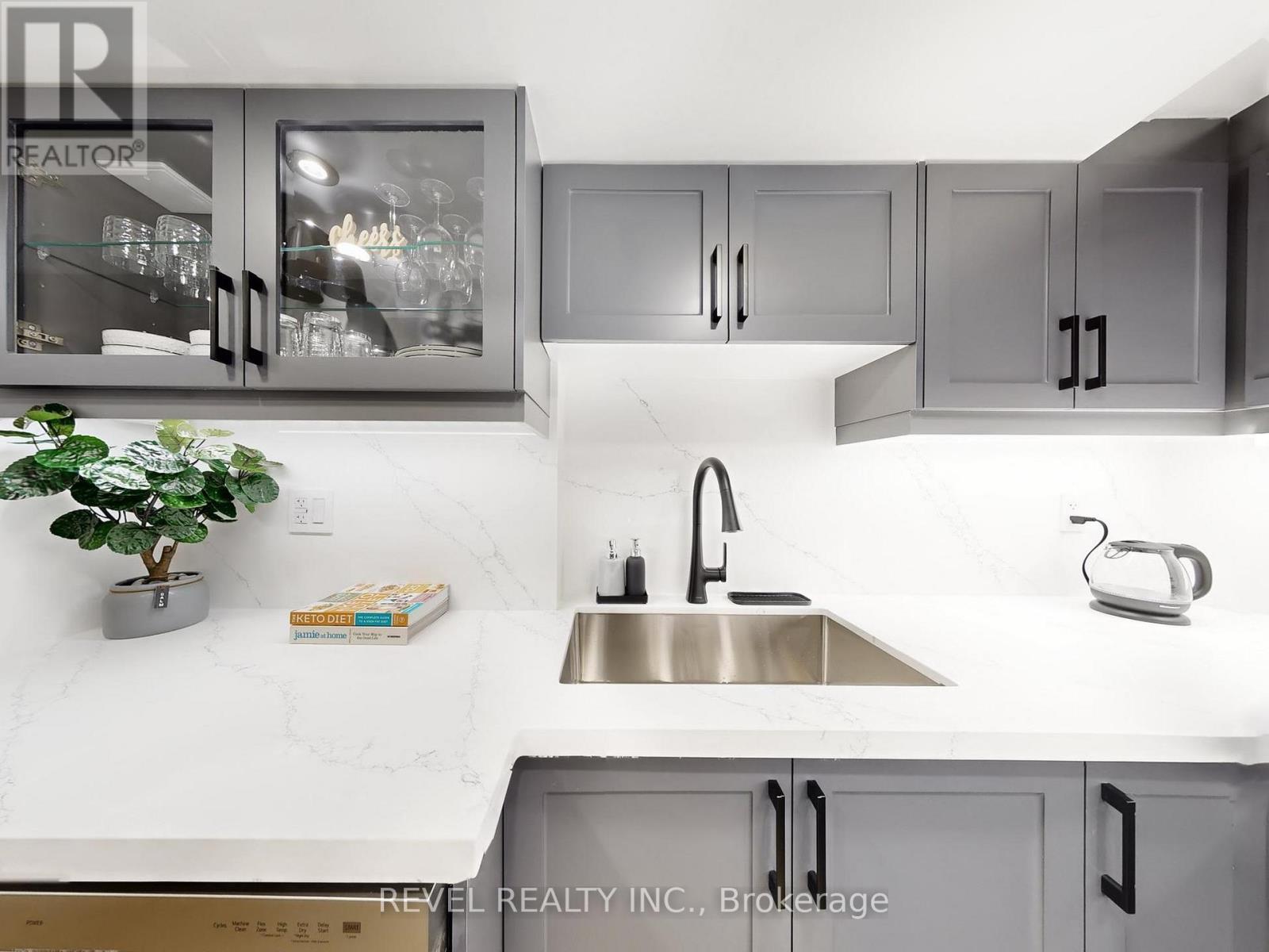 16 Schoolbridge Street, Ajax, Ontario  L1T 4Z2 - Photo 16 - E12743774