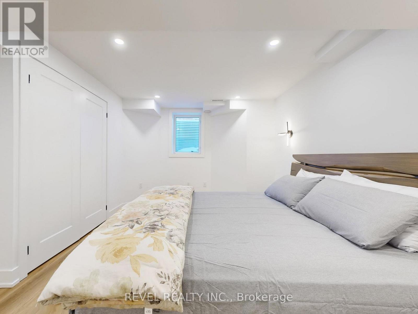 16 Schoolbridge Street, Ajax, Ontario  L1T 4Z2 - Photo 22 - E12743774