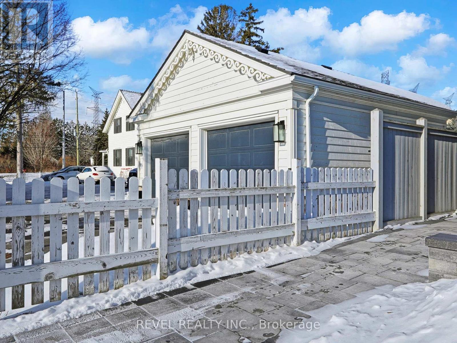 16 Schoolbridge Street, Ajax, Ontario  L1T 4Z2 - Photo 5 - E12743774