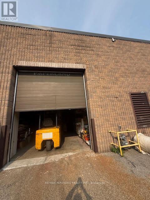 238 Hood Road, Markham, Ontario  L3R 3K8 - Photo 13 - N12743728