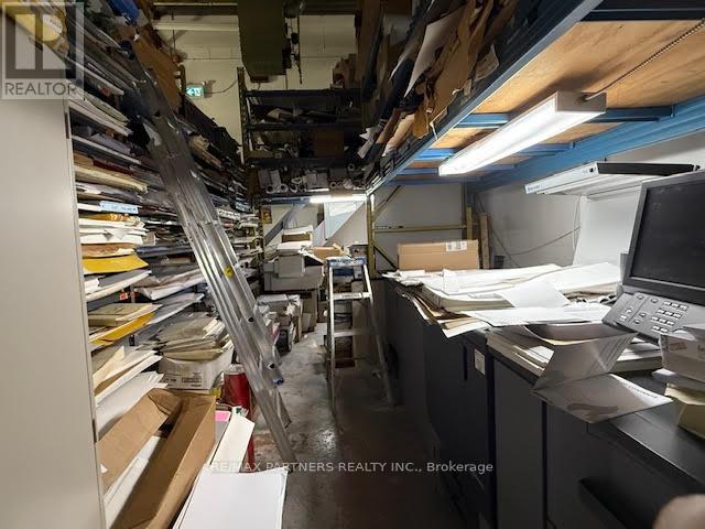 238 Hood Road, Markham, Ontario  L3R 3K8 - Photo 4 - N12743728