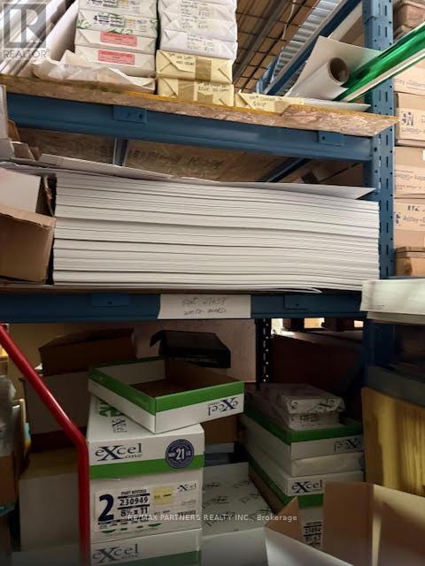 238 Hood Road, Markham, Ontario  L3R 3K8 - Photo 9 - N12743728