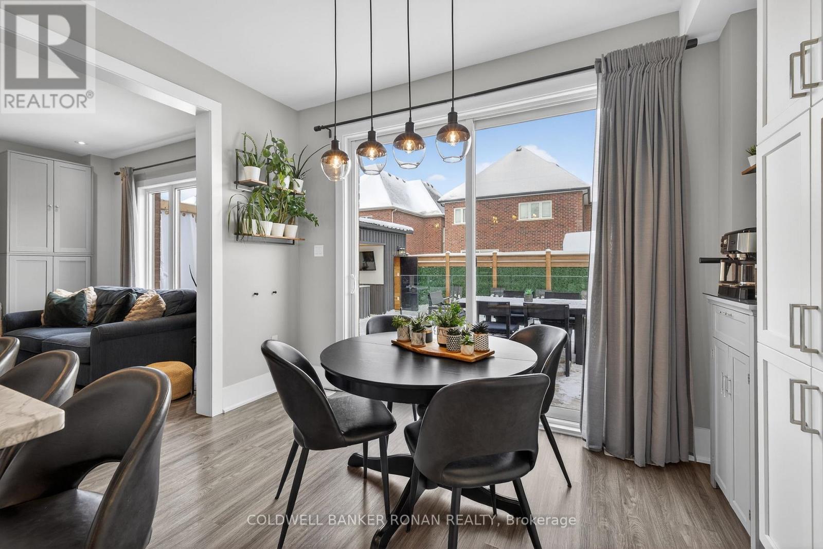 84 Holt Drive, New Tecumseth, Ontario  L9R 0H8 - Photo 17 - N12743752