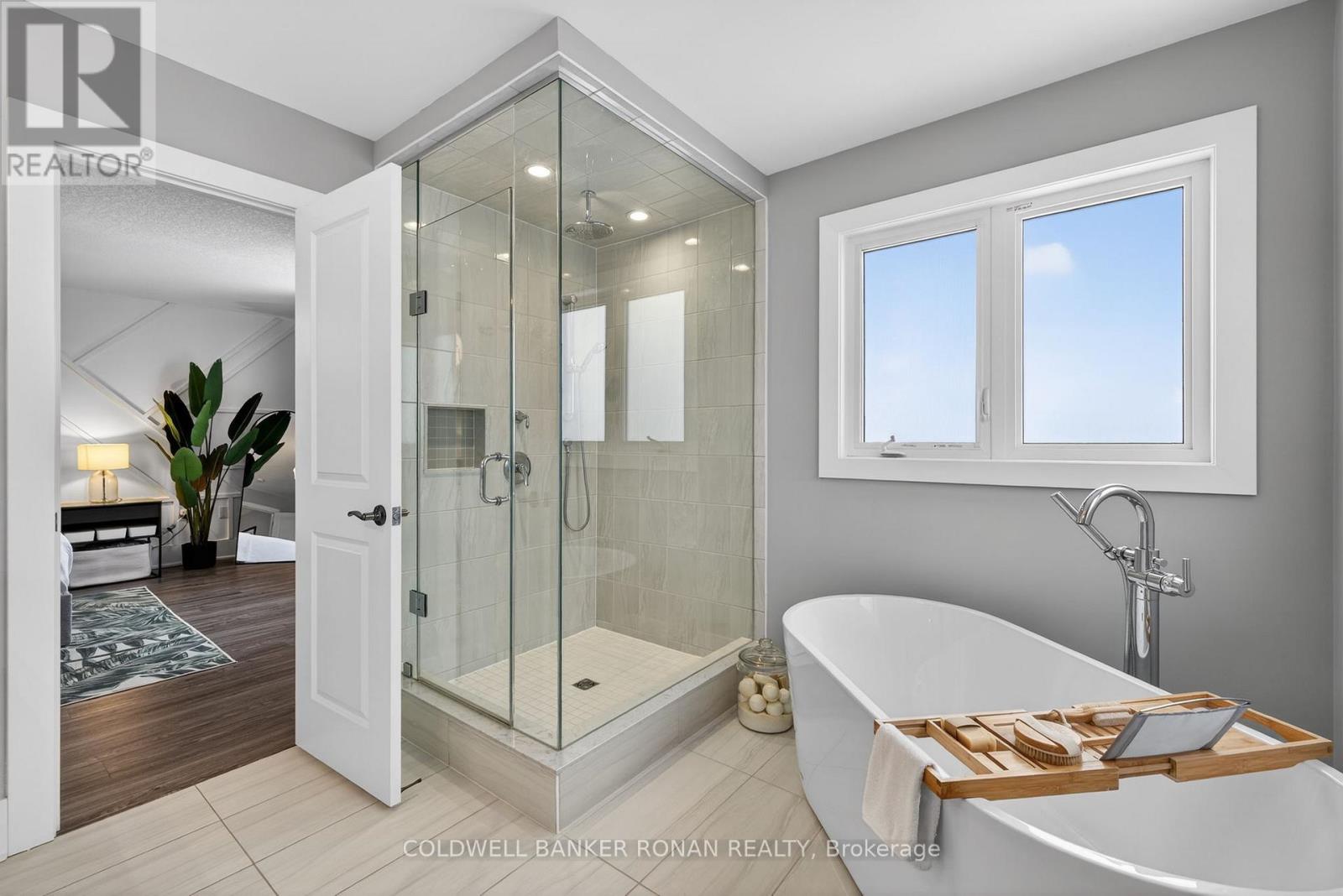 84 Holt Drive, New Tecumseth, Ontario  L9R 0H8 - Photo 23 - N12743752