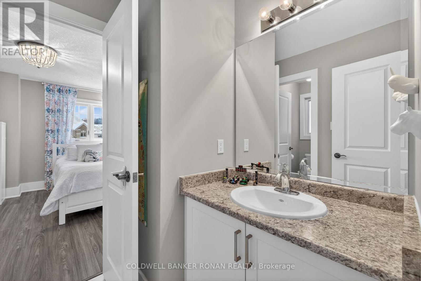 84 Holt Drive, New Tecumseth, Ontario  L9R 0H8 - Photo 27 - N12743752