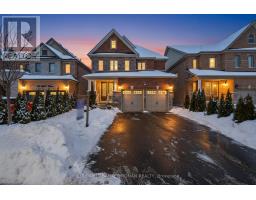 84 HOLT DRIVE, New Tecumseth, Ontario