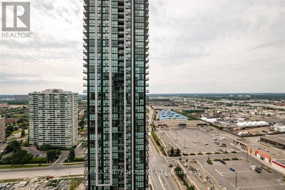 1004 - 3985 Grand Park Drive, Mississauga, Ontario  L5B 0H8 - Photo 2 - W12743732