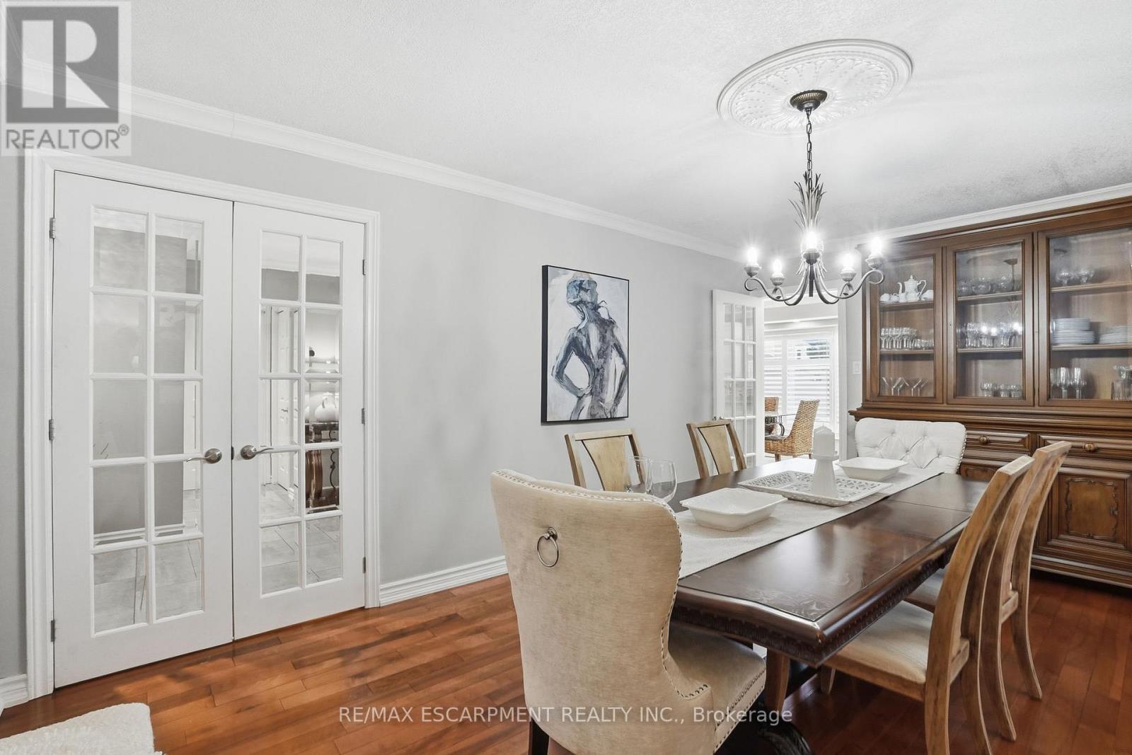 9 Stone Gate Drive, Grimsby, Ontario  L3M 5C6 - Photo 19 - X12743740