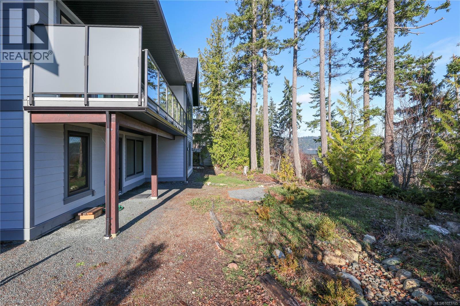 176 Baynes Dr, Fanny Bay, British Columbia  V0R 1W0 - Photo 80 - 1023705