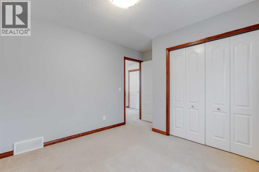 1409 Kings Heights Boulevard Se, Airdrie, Alberta  T4A 0A1 - Photo 31 - A2275325