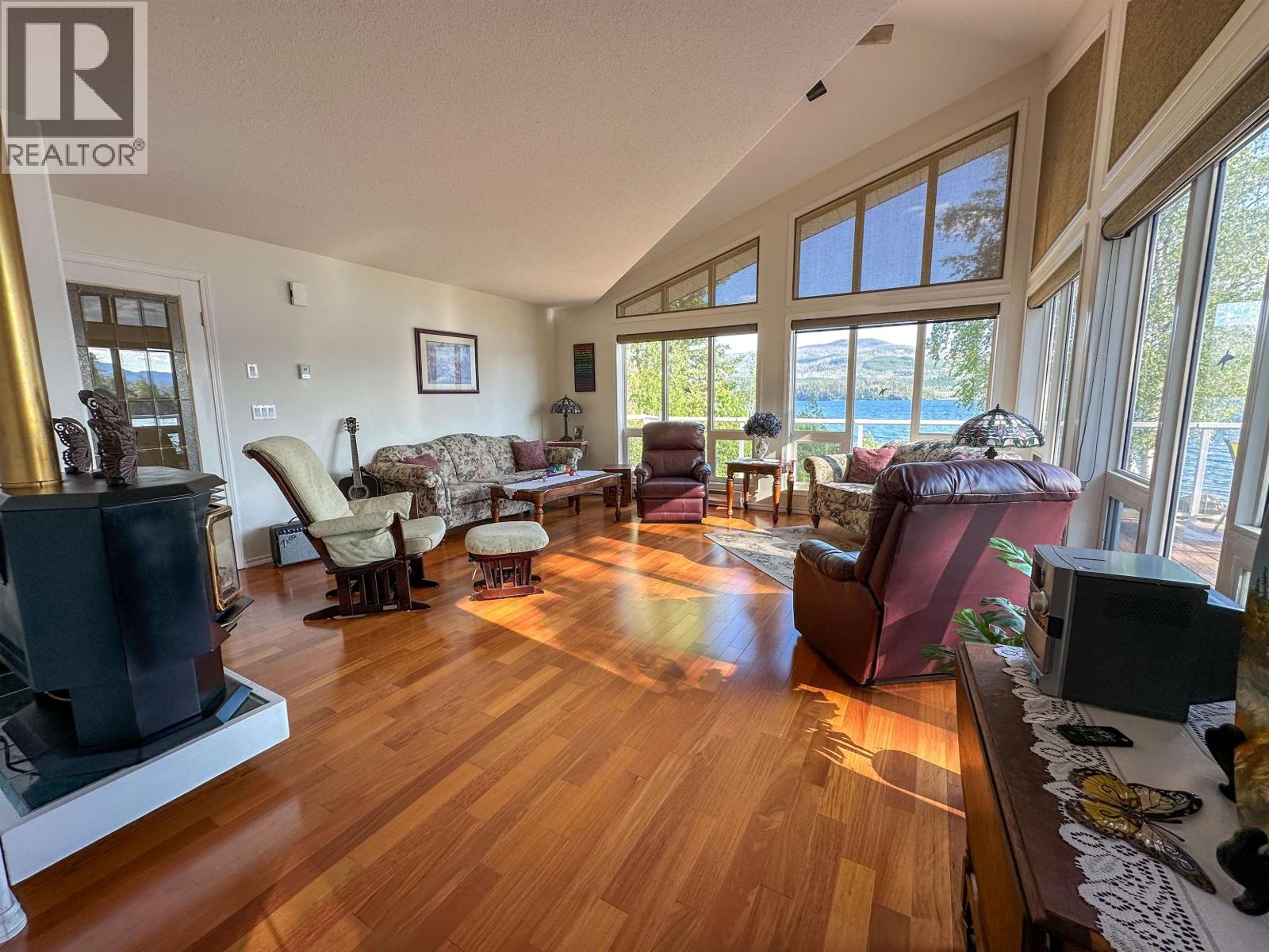 102 Biller Road, Vanderhoof, British Columbia  V8J 0A5 - Photo 12 - R3084993