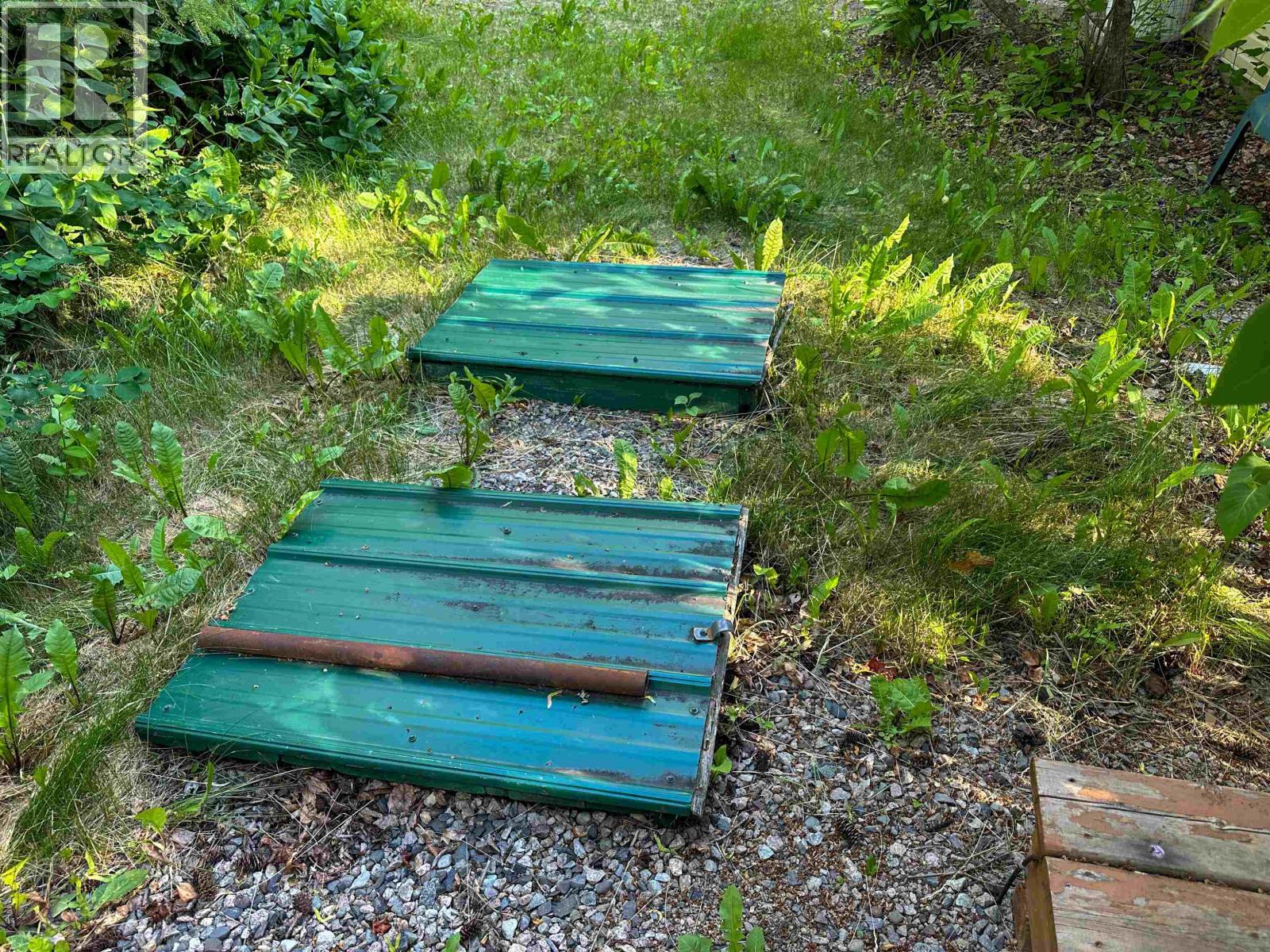 102 Biller Road, Vanderhoof, British Columbia  V8J 0A5 - Photo 25 - R3084993