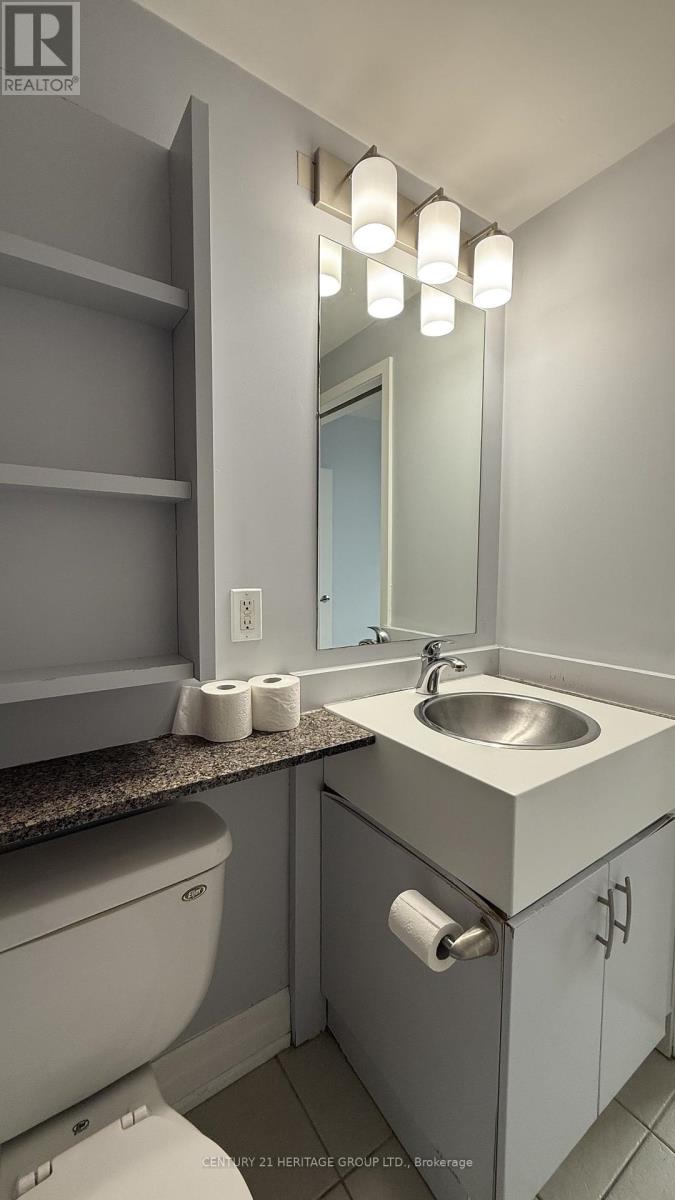 4010 - 35 Mariner Terrace, Toronto (Waterfront Communities), Ontario  M5V 3V9 - Photo 22 - C12693750